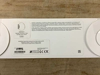 Apple - series 8 - smartwatch gps starlight aluminium - afbeelding 7 van  7