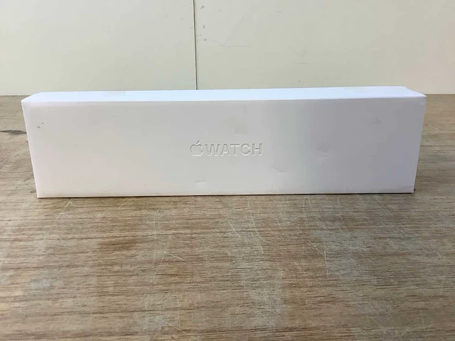 Apple - series 8 - smartwatch gps starlight aluminium - afbeelding 2 van  6