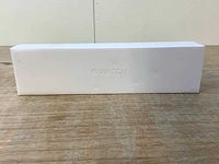 Apple - series 8 - smartwatch gps starlight aluminium - afbeelding 2 van  6