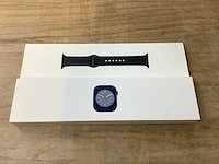 Apple - series 8- smartwatch gps midnight aluminium - afbeelding 3 van  7