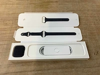 Apple - series 8- smartwatch gps midnight aluminium - afbeelding 4 van  7