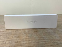 Apple - series 8- smartwatch gps midnight aluminium - afbeelding 2 van  7