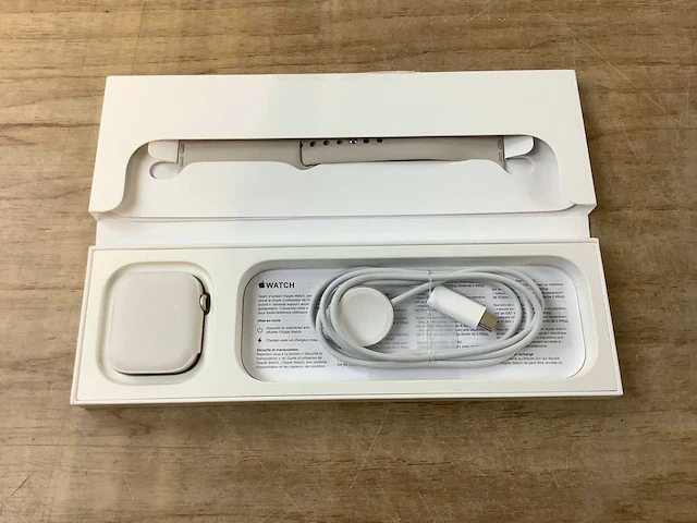 Apple - series 9 - smartwatch gps starlight aluminium - afbeelding 4 van  7