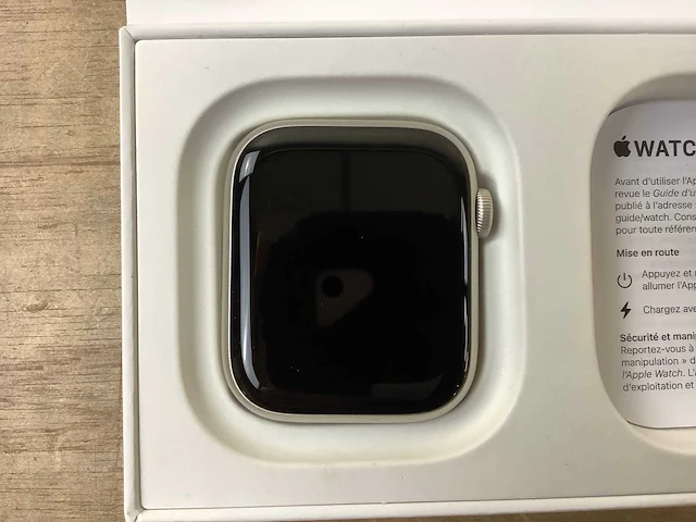 Apple - series 9 - smartwatch gps starlight aluminium - afbeelding 5 van  7