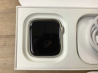 Apple - series 9- smartwatch gps starlight aluminium - afbeelding 5 van  7