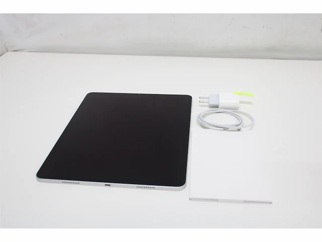 Apple 12.9" ipad pro (2022) wifi 8gb 512gb zilver - afbeelding 2 van  3
