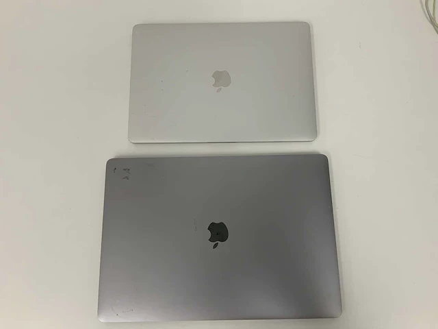 Apple 13-inch macbook pro a1708 & 15-inch macbook pro a1990 (2x) - afbeelding 2 van  3
