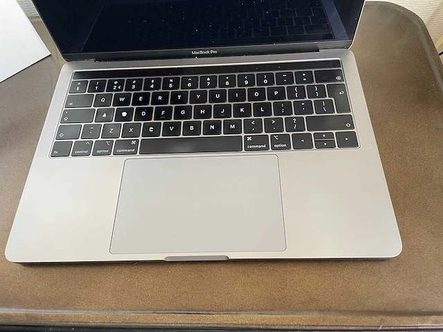 Apple 2018 macbook pro laptop - afbeelding 9 van  14