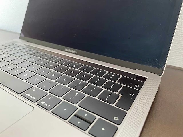 Apple 2018 macbook prod laptop - afbeelding 8 van  12
