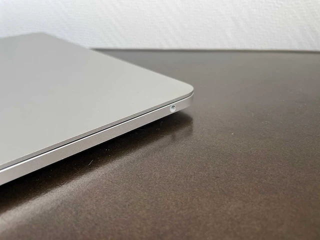 Apple 2020 macbook pro laptop - afbeelding 3 van  13