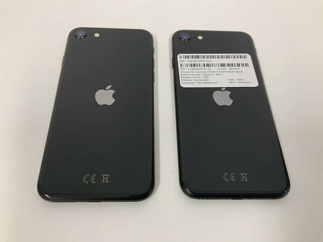 Apple 2x iphone se(2020) 2nd gen 64gb black (2x) - afbeelding 3 van  3