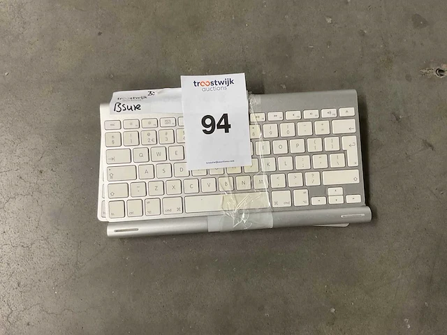 Apple a1314 keyboard (3x) - afbeelding 1 van  3