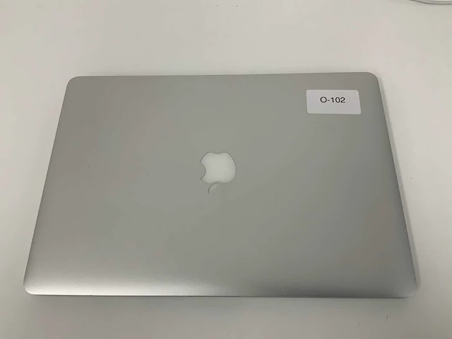 Apple a1398 15-inch macbook mjlq2n/a laptop - afbeelding 2 van  3