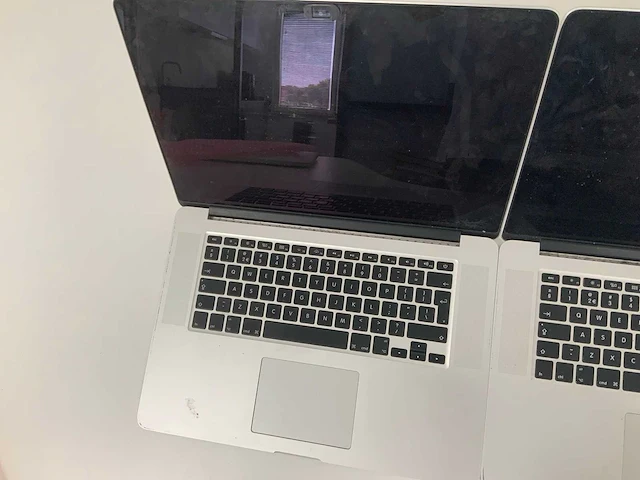 Apple a1398 15-inch macbook pro & a1398 15-inch macbook pro laptop (2x) - afbeelding 2 van  7