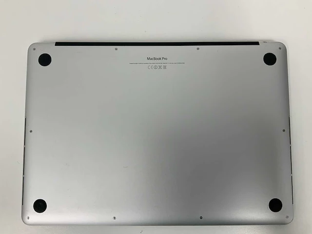 Apple a1398 15-inch macbook pro mgxa2n/a laptop - afbeelding 4 van  4