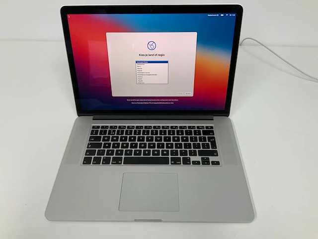 Apple a1398 15-inch macbook pro mgxa2n/a laptop - afbeelding 1 van  3