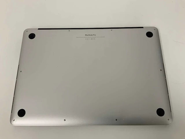 Apple a1398 15-inch macbook pro mjlq2n/a laptop - afbeelding 4 van  4
