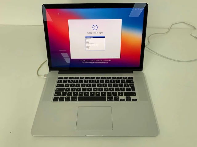 Apple a1398 15-inch macbook pro mjlt2n/a laptop - afbeelding 1 van  3