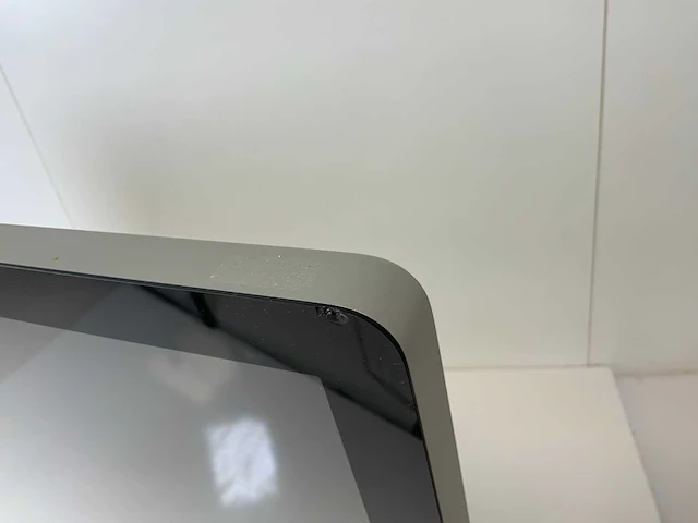 Apple (a1407) 27", 2560x1440 (qhd) ips monitor - afbeelding 8 van  8