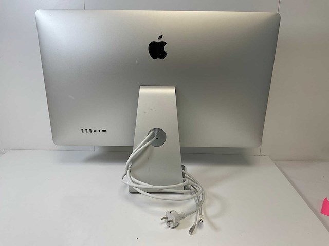 Apple (a1407) 27”, 2560x1440 (qhd) ips monitor - afbeelding 4 van  7