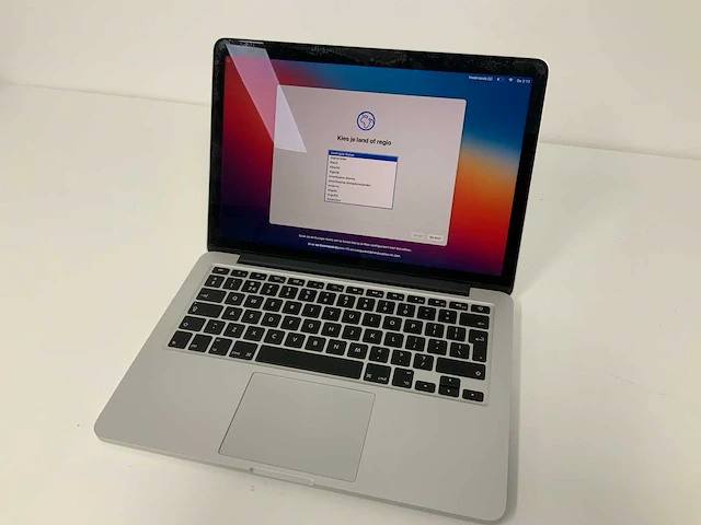 Apple a1502 13-inch macbook pro me866n/a laptop - afbeelding 1 van  4