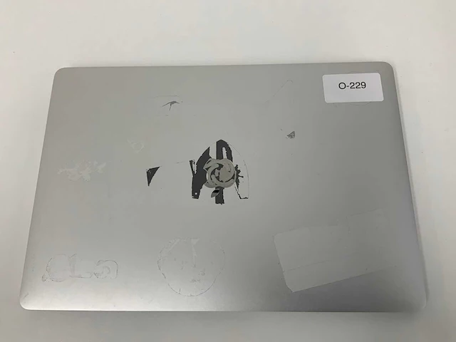 Apple a1707 15-inch macbook pro mptu2n/a laptop - afbeelding 2 van  3