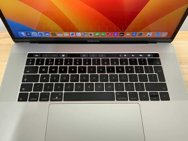 Apple a1707 macbook pro(i7) laptop - afbeelding 2 van  8