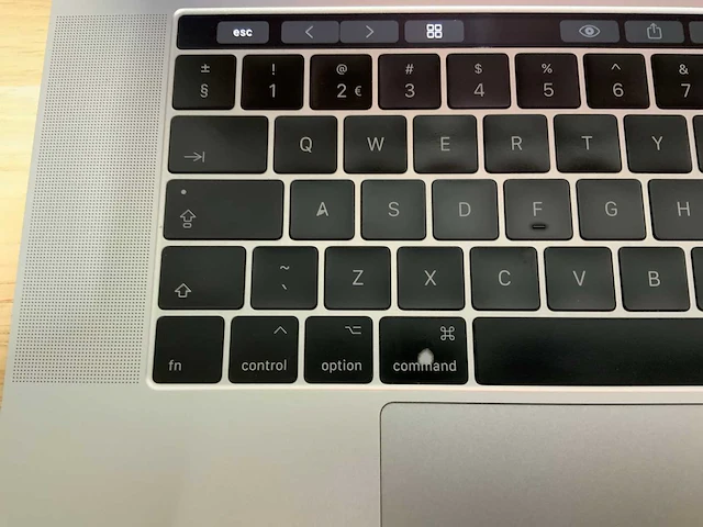 Apple a1707 macbook pro(i7) laptop - afbeelding 8 van  8