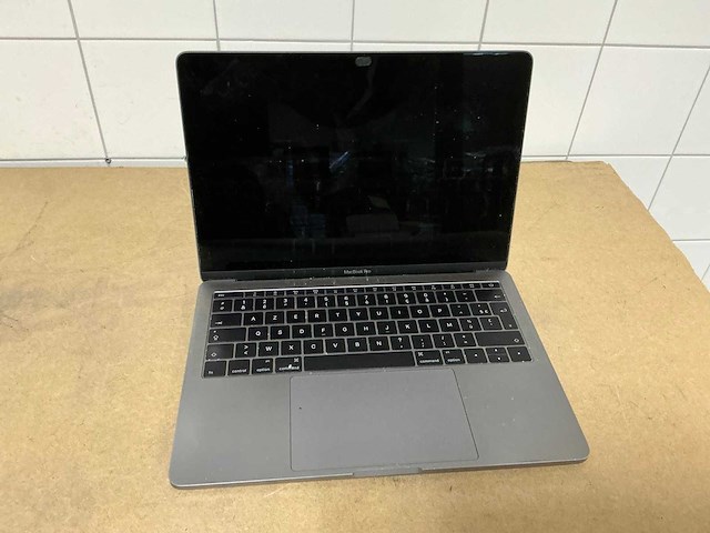 Apple a1708 - i5-6360u macbook pro - afbeelding 2 van  3
