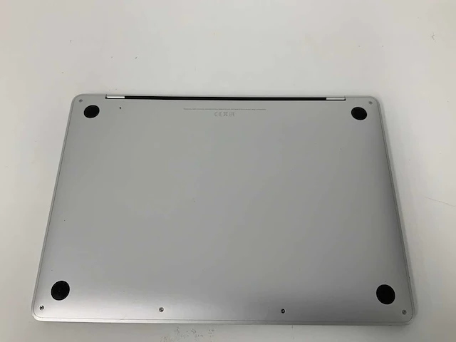 Apple a1708 13-inch macbook pro mpxu2n/a laptop - afbeelding 3 van  3
