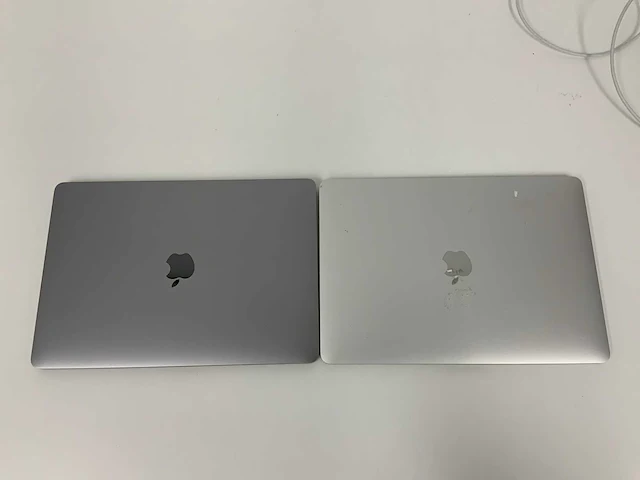 Apple a1708 13-inch macbook pro mpxu2n/a & mpxq2n/a laptop (2x) - afbeelding 2 van  3