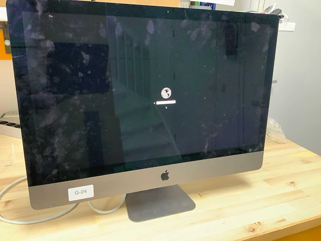 Apple a1862 27-inch imac pro mq2y2n/a desktop - afbeelding 1 van  3