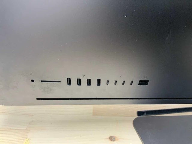 Apple a1862 27-inch imac pro mq2y2n/a desktop - afbeelding 3 van  3