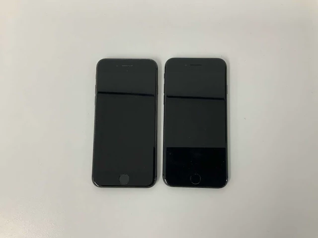 Apple a1905 iphone 8 64gb space gray mq6g2 (2x) - afbeelding 2 van  3