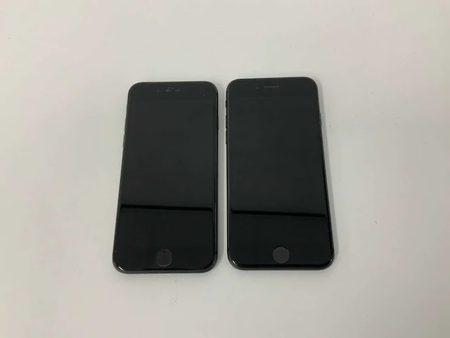 Apple a1905 iphone 8 64gb space gray mq6g2 (2x) - afbeelding 2 van  3
