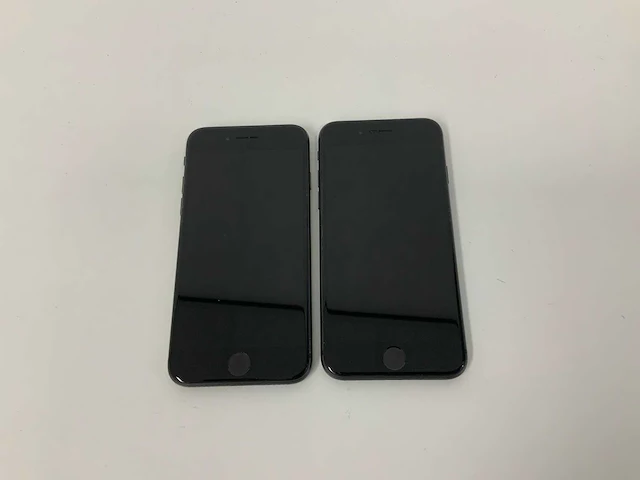 Apple a1905 iphone 8 64gb space gray mq6g2 (2x) - afbeelding 2 van  3