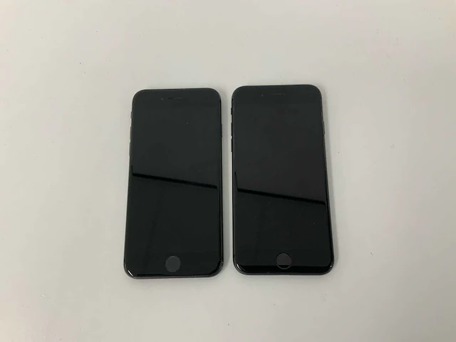 Apple a1905 iphone 8 64gb space gray mq6g2 (2x) - afbeelding 2 van  3