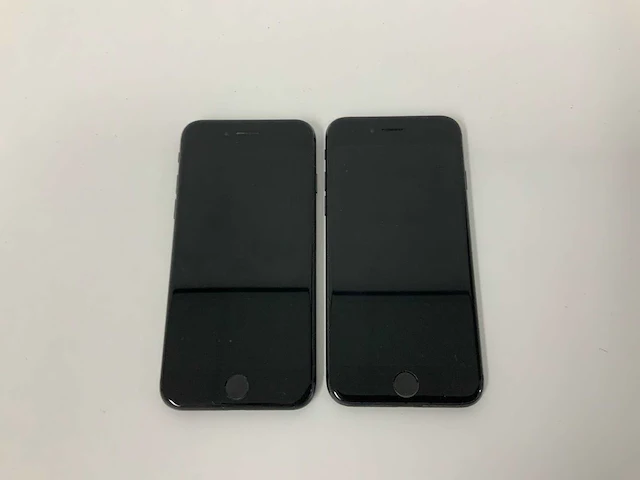 Apple a1905 iphone 8 64gb space gray mq6g2 (2x) - afbeelding 2 van  3