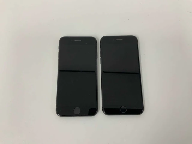 Apple a1905 iphone 8 64gb space gray mq6g2 (2x) - afbeelding 2 van  3