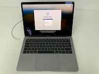 Apple a1932 13-inch macbook air mvfj2n/a laptop - afbeelding 1 van  3