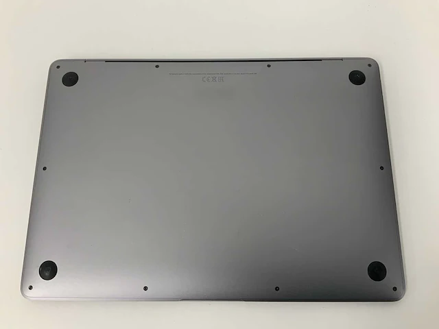 Apple a1932 13-inch macbook air mvfj2n/a laptop - afbeelding 3 van  3