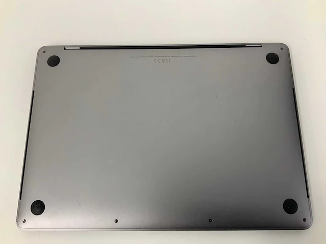 Apple a1989 13-inch macbook pro mv972n/a laptop - afbeelding 3 van  3