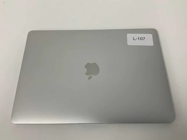 Apple a1989 13-inch macbook pro mv9a2n/a laptop - afbeelding 2 van  3