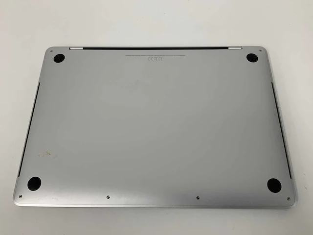 Apple a1989 13-inch macbook pro mv9a2n/a laptop - afbeelding 3 van  3