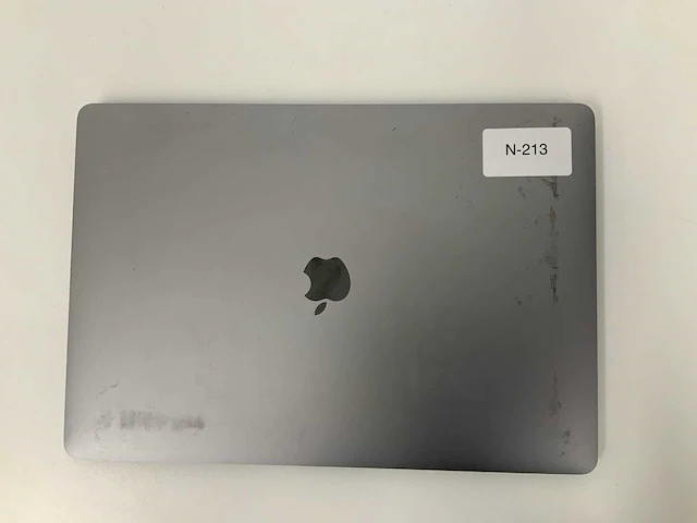Apple a1990 15-inch macbook pro mv912n/a laptop - afbeelding 3 van  3
