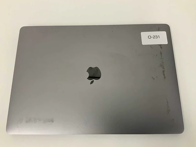 Apple a1990 15-inch macbook pro mv912n/a laptop - afbeelding 2 van  3