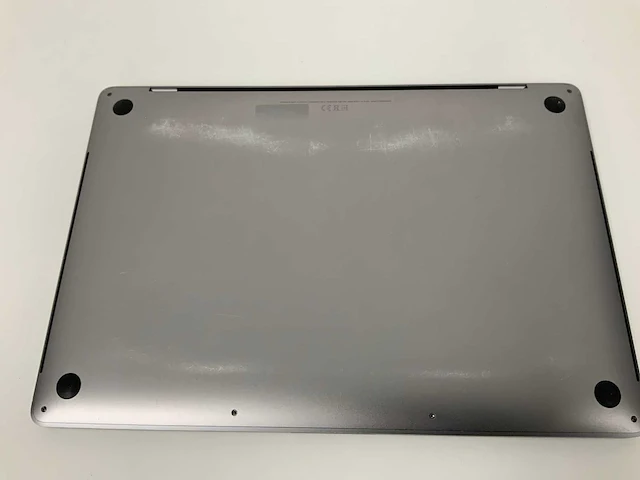 Apple a2141 16-inch macbook pro mvvj2n/a laptop - afbeelding 3 van  3