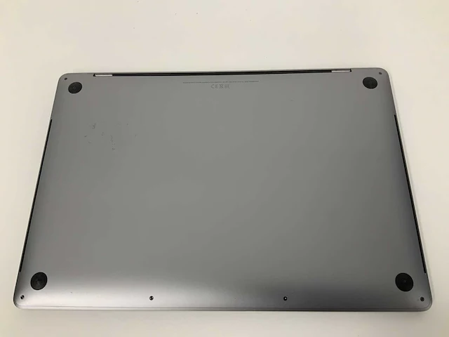 Apple a2141 16-inch macbook pro mvvj2n/a laptop - afbeelding 3 van  3