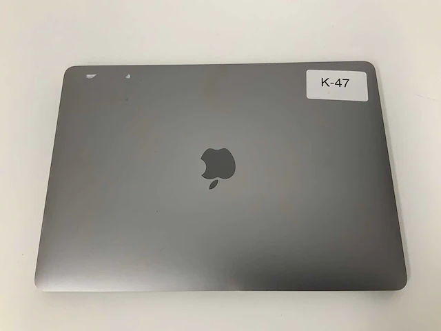 Apple a2159 13-inch macbook pro muhn2n/a laptop - afbeelding 2 van  3