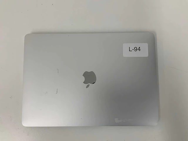 Apple a2159 13-inch macbook pro muhn2n/a laptop - afbeelding 2 van  3